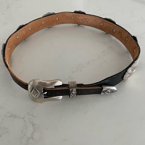 Justin Black Leather Belt with 7 fixed silvertone conchos vintage stamped 1992